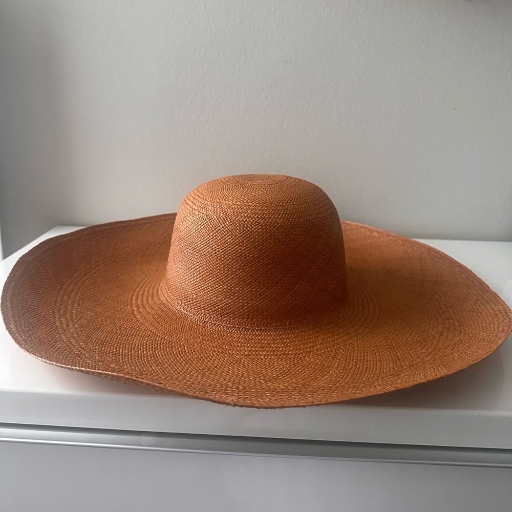 Elegant Tan Wide-Brim Hat - size 57